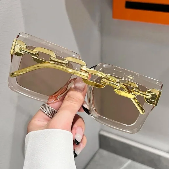 New fun chain style sunglasses - Picture 3 of 5